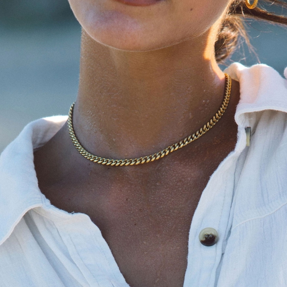 Atolea Bonifacio Cuban Chain Necklace - Picture 2 of 3